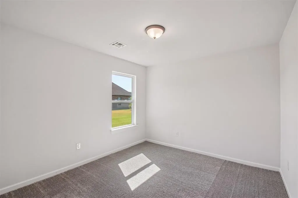 Photo 17 — 13920 Mondello Lane, Oklahoma City, OK 73170