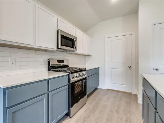 Photo 7 — 924 Hazy Brook Circle, Chickasha, OK 73018