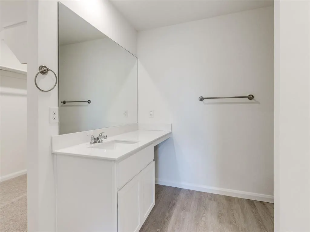 Photo 14 — 924 Hazy Brook Circle, Chickasha, OK 73018