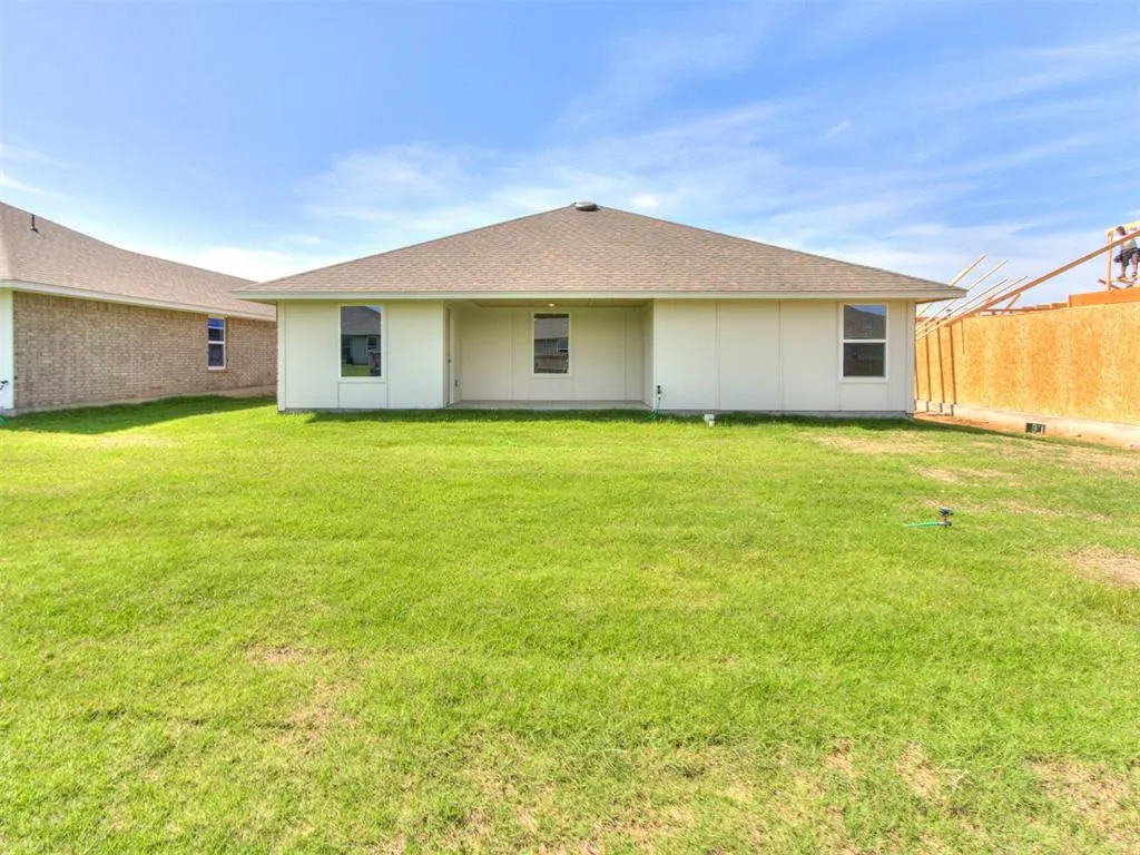 Photo 25 — 924 Hazy Brook Circle, Chickasha, OK 73018
