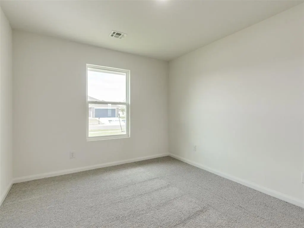 Photo 31 — 920 Hazy Brook Circle, Chickasha, OK 73018