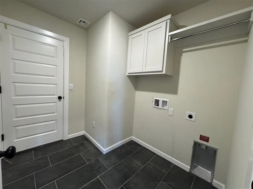Photo 13 — 2508 Marsh Lane, Midwest City, OK 73130