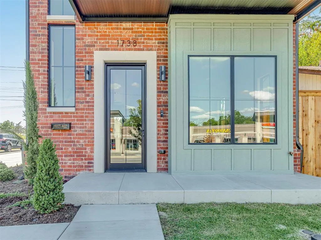 Photo 5 — 1738 Classen Boulevard, Norman, OK 73071