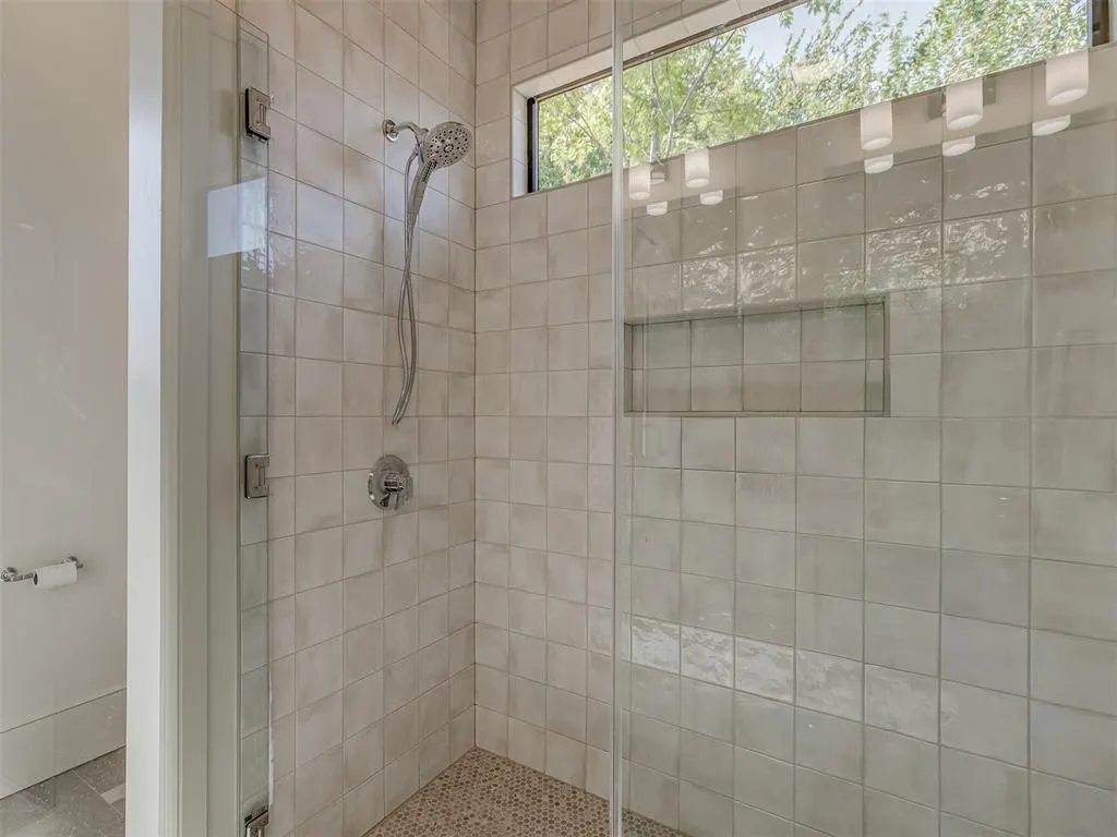 Photo 15 — 1738 Classen Boulevard, Norman, OK 73071