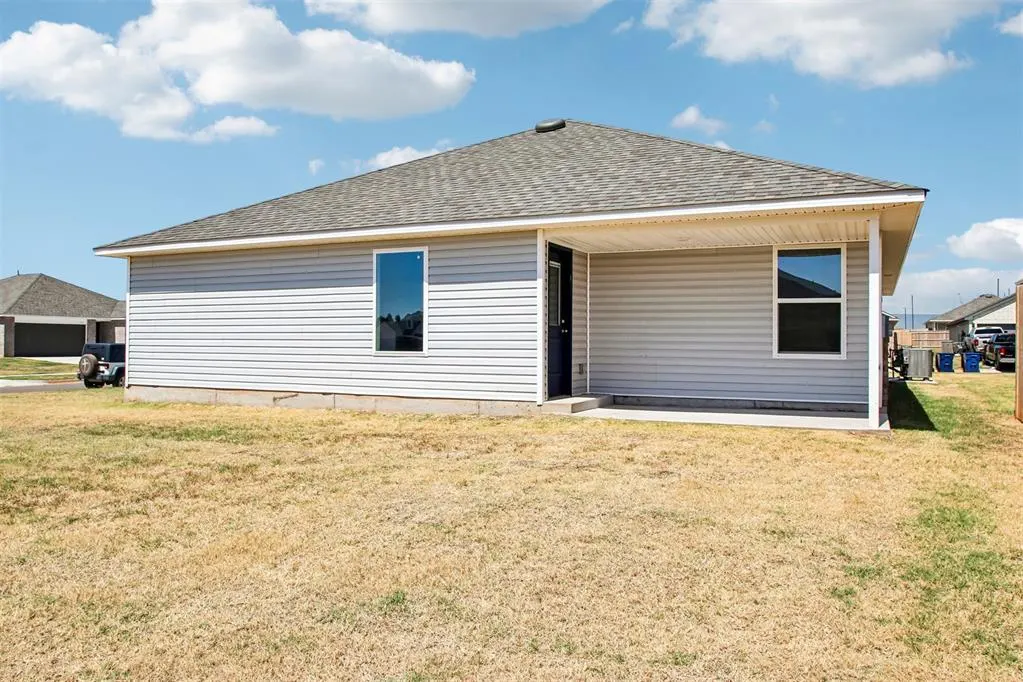 Photo 26 — 1204 E Ruger Lane, Mustang, OK 73064