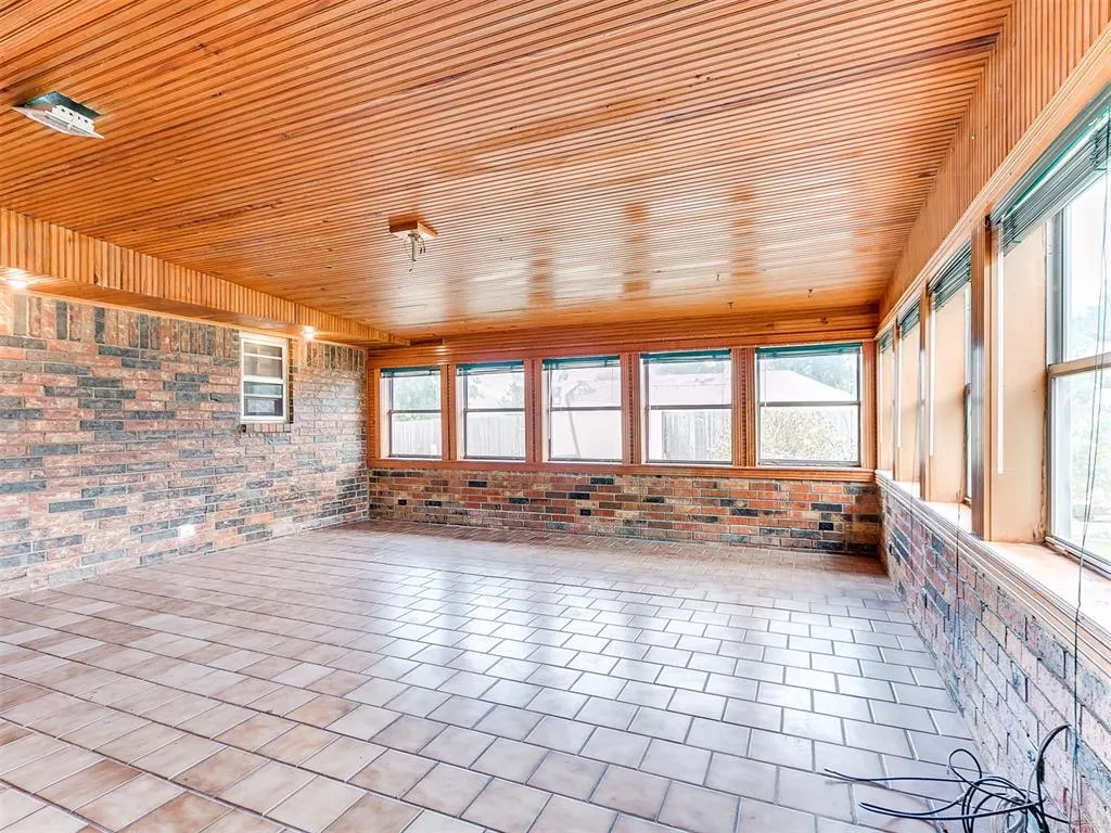 Photo 4 — 8225 NW 100th Street, Oklahoma City, OK 73162