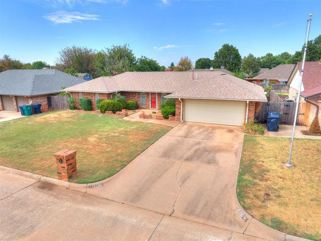 Photo 14 — 8225 NW 100th Street, Oklahoma City, OK 73162