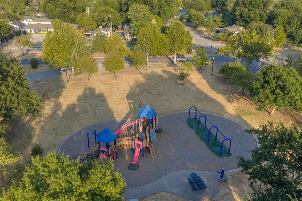 Photo 31 — 3304 NW 21st Street, Oklahoma City, OK 73107