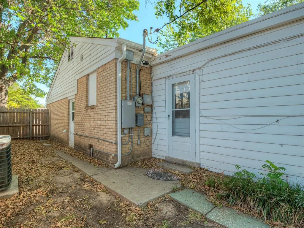 Photo 39 — 1102 Idaho Street, Norman, OK 73071