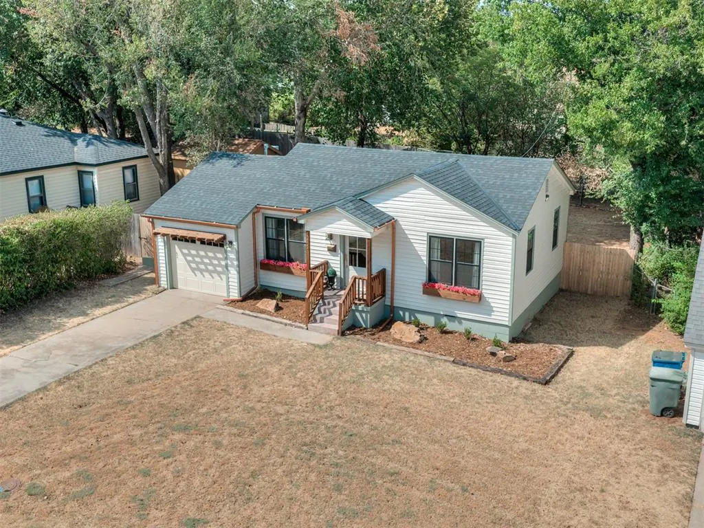 Photo 35 — 111 E 11th, Edmond, OK 73034
