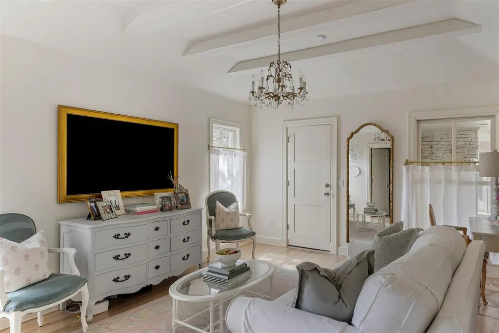 Photo 26 — 1122 Larchmont Lane, Oklahoma City, OK 73116