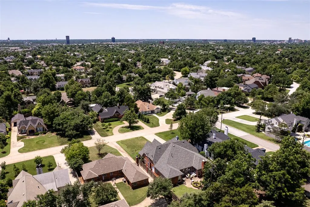 Photo 50 — 1122 Larchmont Lane, Oklahoma City, OK 73116