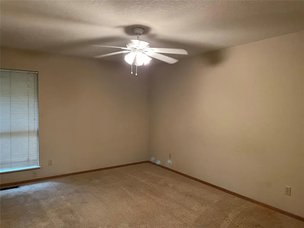 Photo 25 — 1408 Nighthawk Drive, Edmond, OK 73034