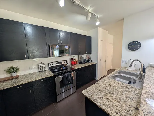 Photo 8 — 401 E Boyd Street 314, Norman, OK 73069