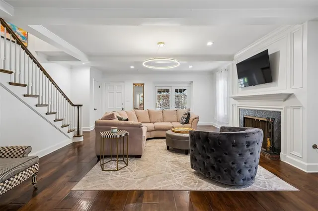Photo 4 — 6509 Hunting Hill Lane 30, Oklahoma City, OK 73116