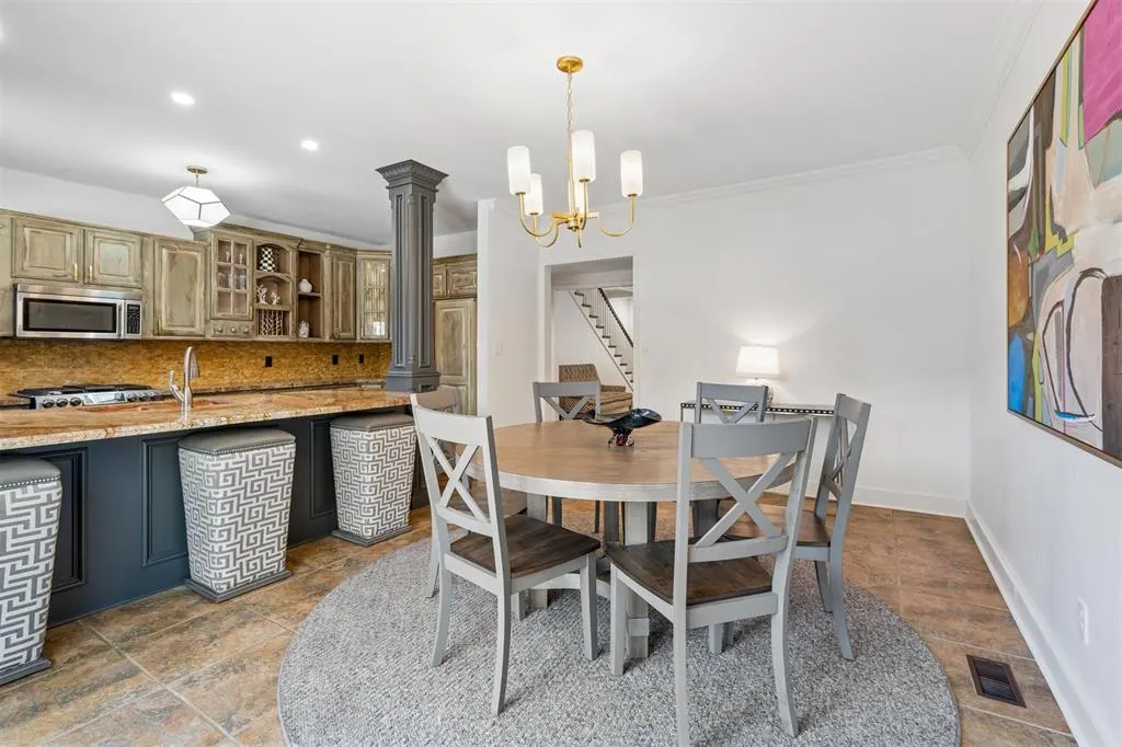 Photo 13 — 6509 Hunting Hill Lane 30, Oklahoma City, OK 73116