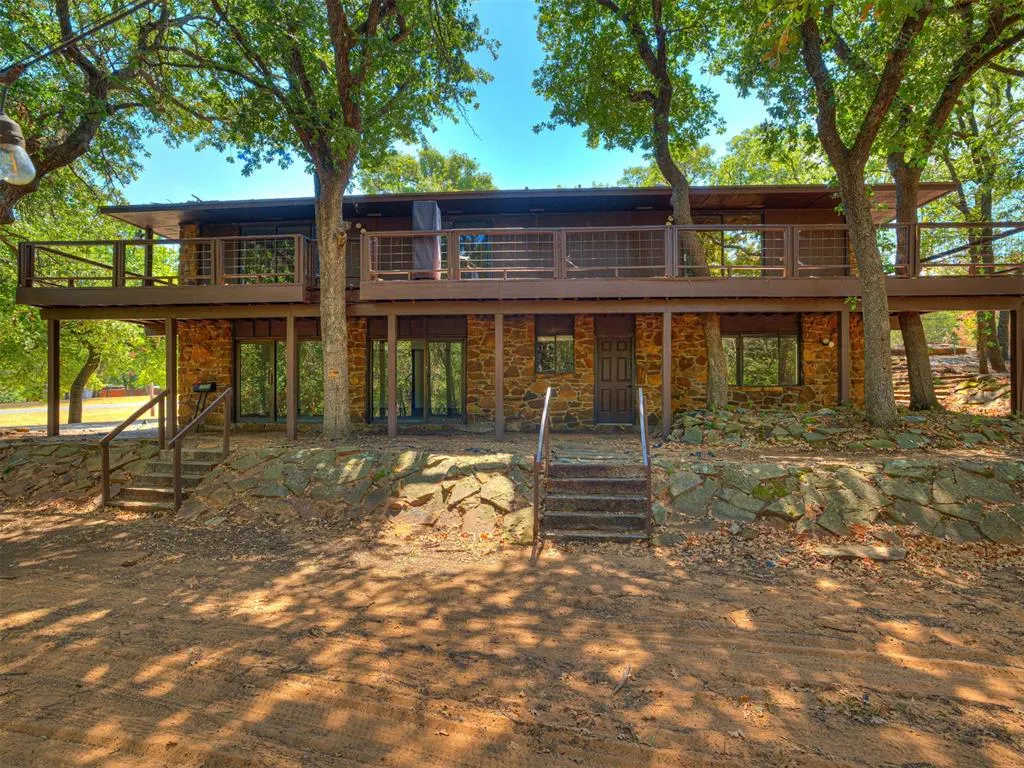 Front exterior — 3521 N Bryant Avenue, Edmond, OK 73034
