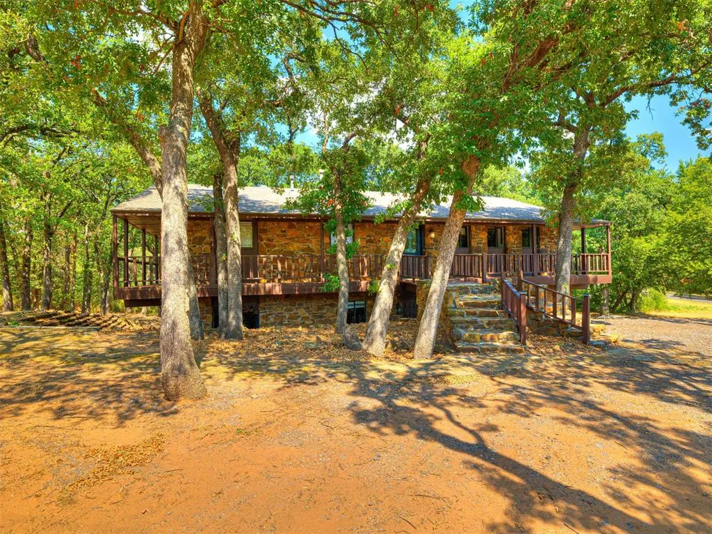 Photo 4 — 3521 N Bryant Avenue, Edmond, OK 73034