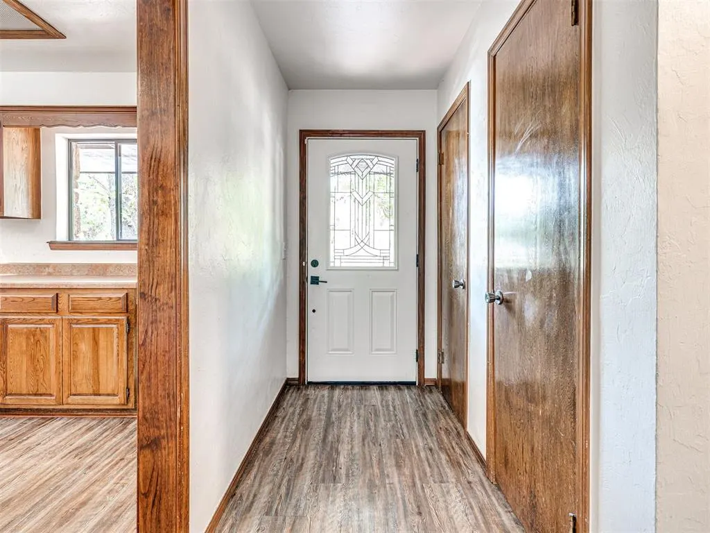 Photo 11 — 3521 N Bryant Avenue, Edmond, OK 73034