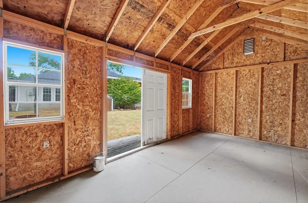 Photo 37 — 1110 NW Maple Street, Lawton, OK 73507
