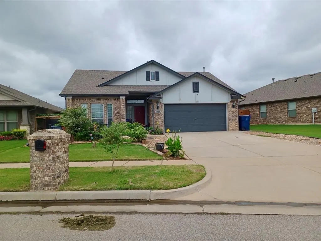 Photo 2 — 2364 NW 191st Court, Edmond, OK 73012