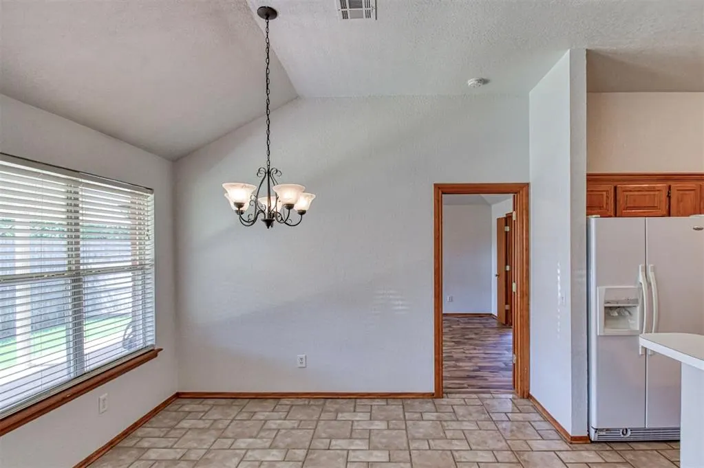 Photo 11 — 4600 Midway Drive, Norman, OK 73072
