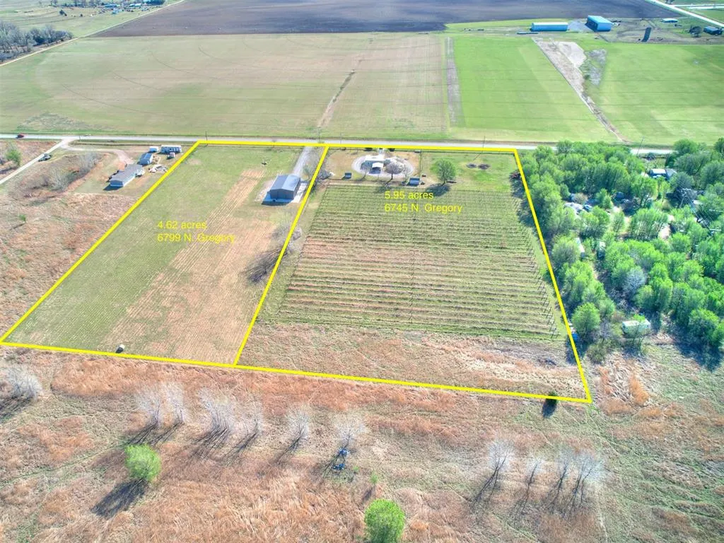 Photo 14 — 6799 N Gregory Road, Yukon, OK 73099