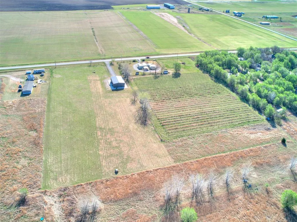 Photo 16 — 6799 N Gregory Road, Yukon, OK 73099