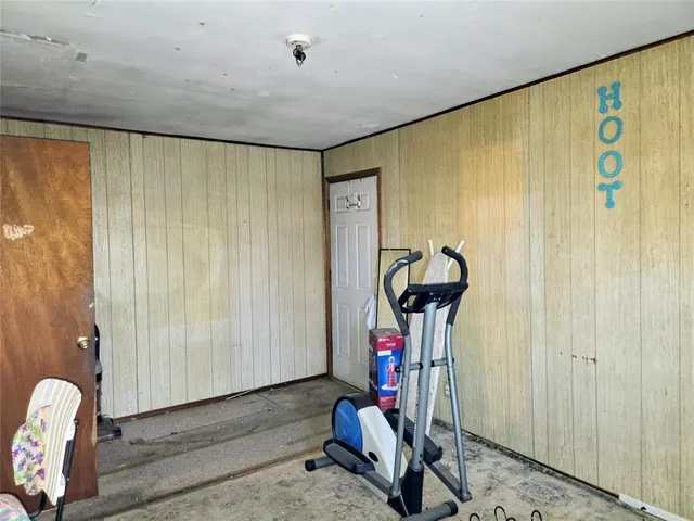 Photo 8 — 237 Brent Street, Meeker, OK 74855