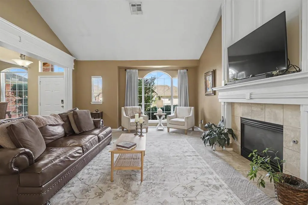 Photo 9 — 2408 Brenton Drive, Edmond, OK 73012