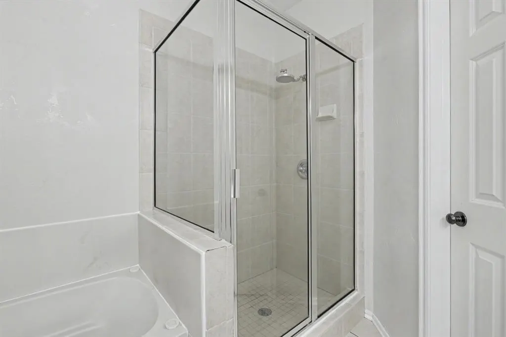 Photo 20 — 2408 Brenton Drive, Edmond, OK 73012