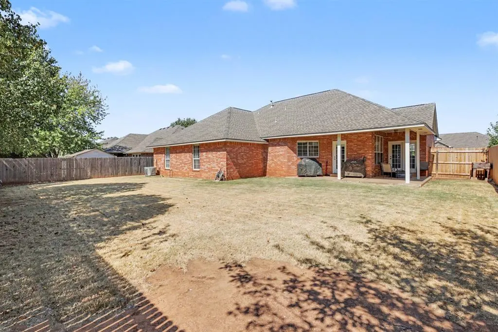 Photo 33 — 2408 Brenton Drive, Edmond, OK 73012