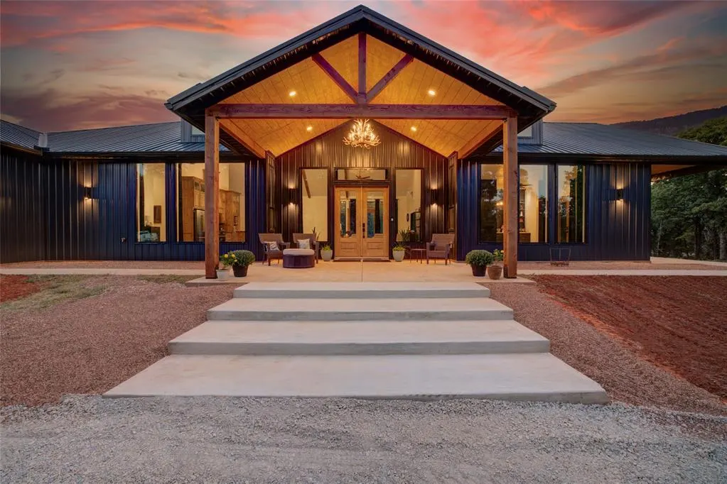 Front exterior — 1400 Fischer Drive, Norman, OK 73026