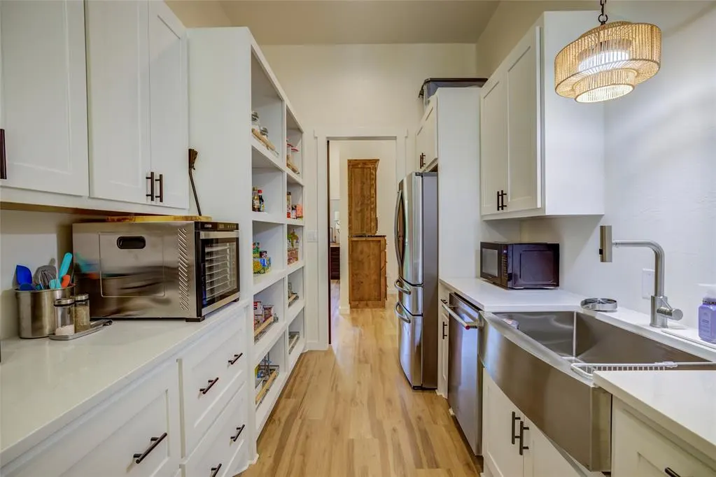 Photo 17 — 1400 Fischer Drive, Norman, OK 73026
