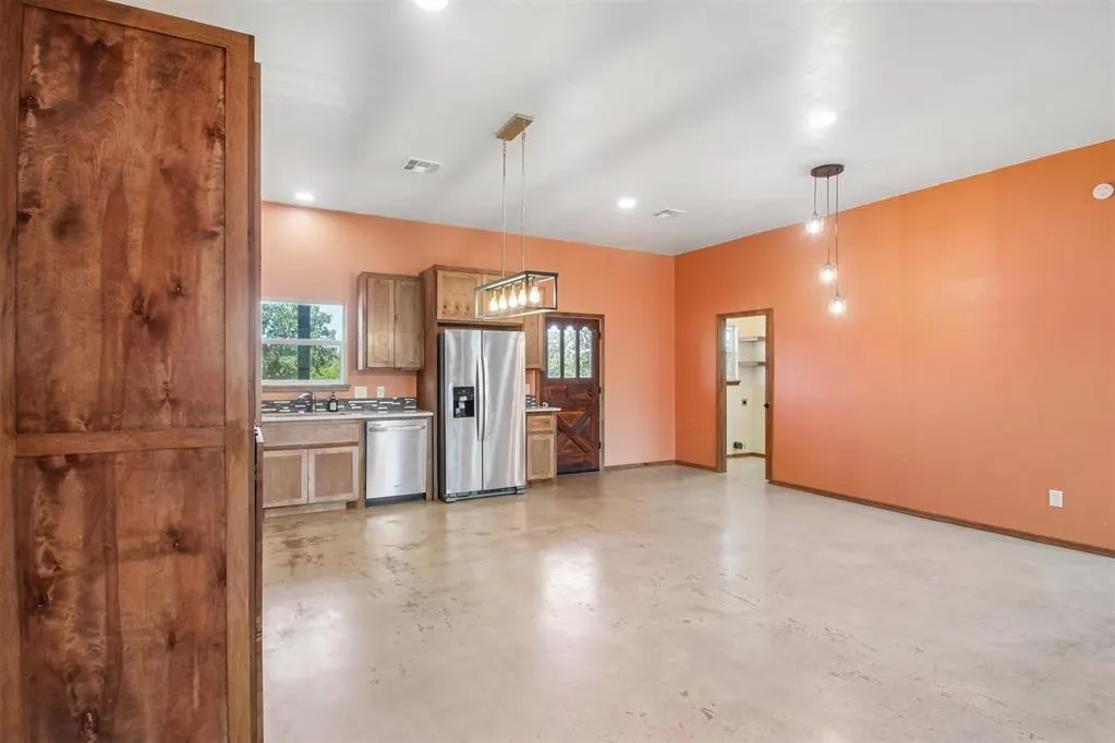 Photo 12 — 336870 E 1000 Road, Meeker, OK 74855