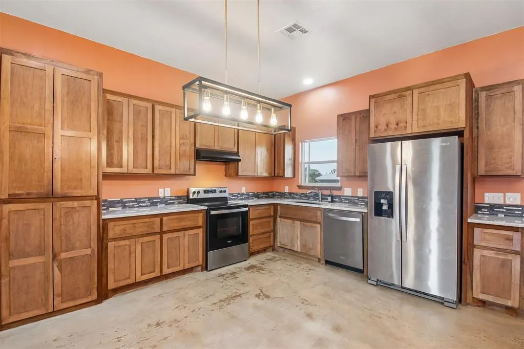 Photo 15 — 336870 E 1000 Road, Meeker, OK 74855
