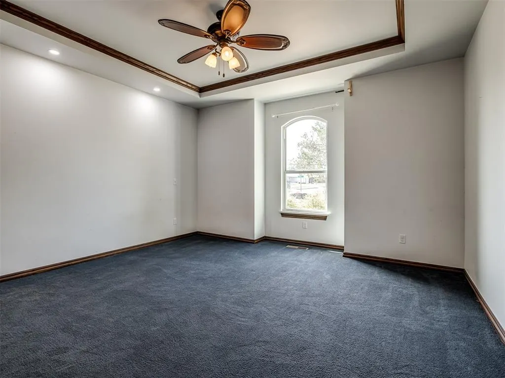 Photo 14 — 9208 S Villa Avenue, Oklahoma City, OK 73159