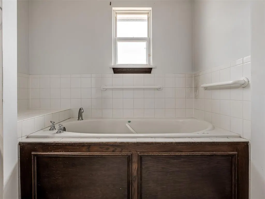 Photo 20 — 9208 S Villa Avenue, Oklahoma City, OK 73159