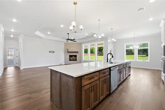 Photo 6 — 9921 Oakwood Drive, Edmond, OK 73025