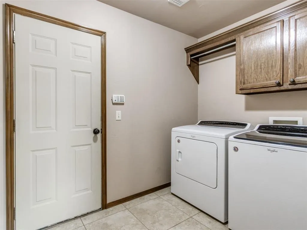 Photo 21 — 1740 SW 31st Terrace, Moore, OK 73160