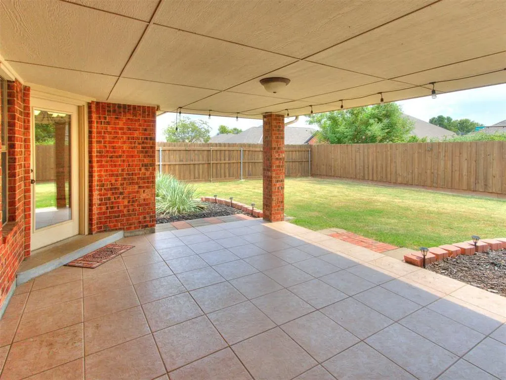 Photo 32 — 1740 SW 31st Terrace, Moore, OK 73160