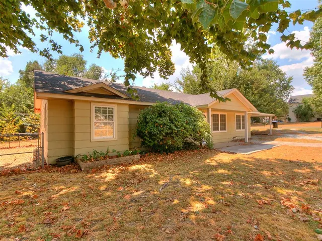 Photo 6 — 600 E Cherry Street, Noble, OK 73068