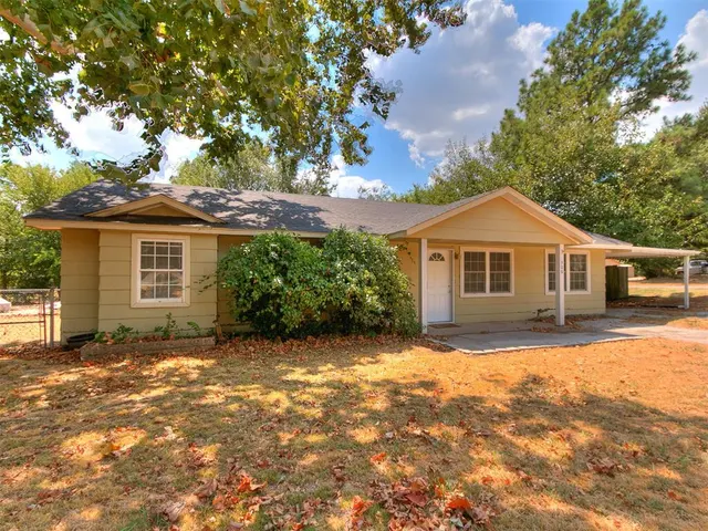 Photo 7 — 600 E Cherry Street, Noble, OK 73068