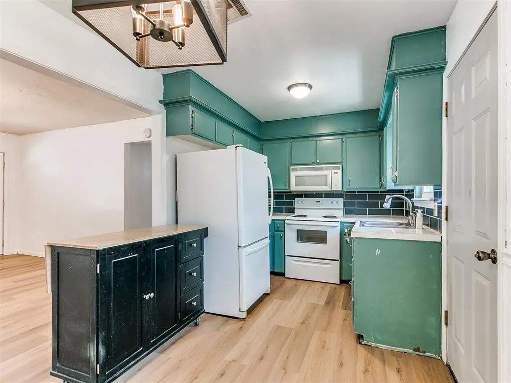 Photo 13 — 600 E Cherry Street, Noble, OK 73068
