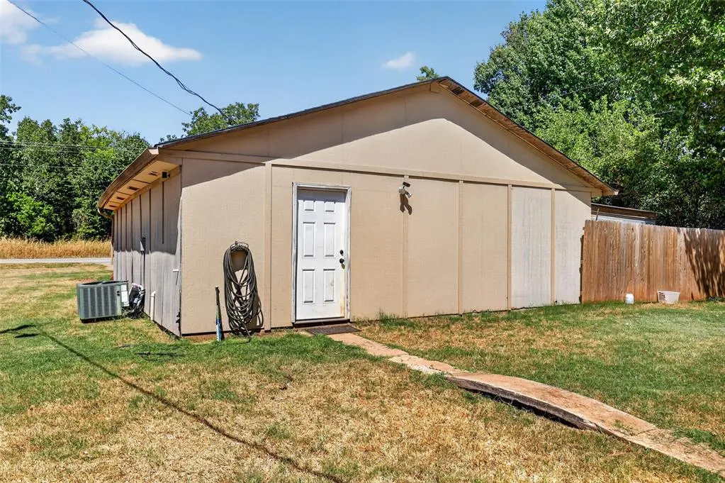 Photo 22 — 21480 Pioneer Circle, Harrah, OK 73045