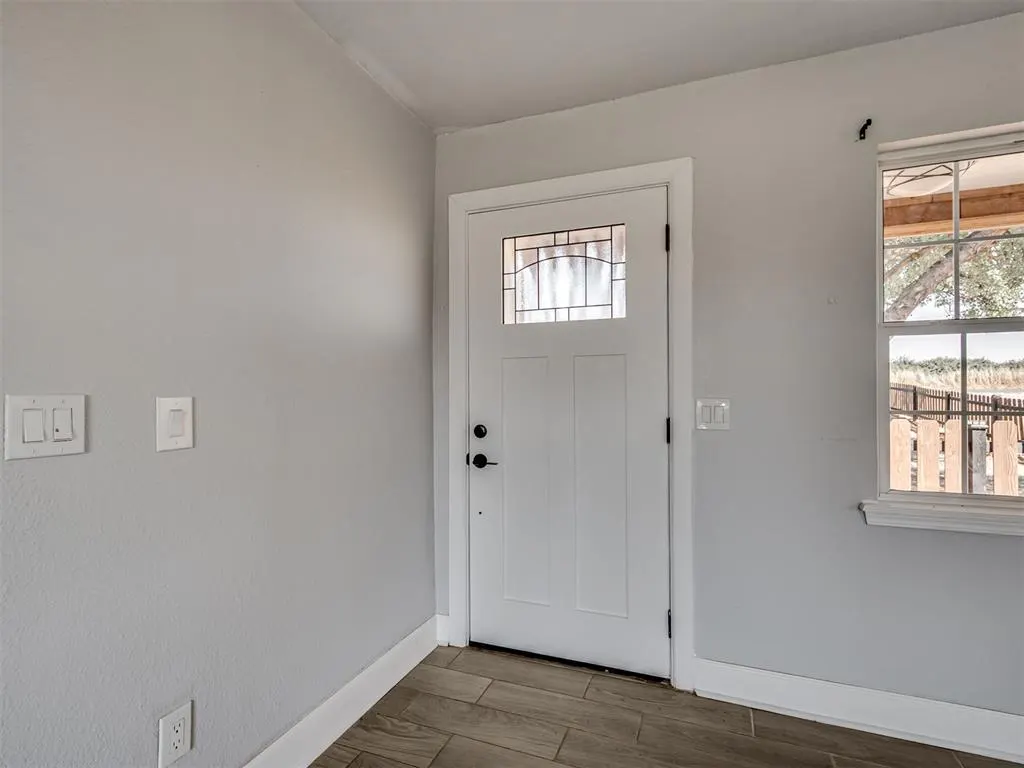 Photo 8 — 2152 NE 10th St, Blanchard, OK 73010