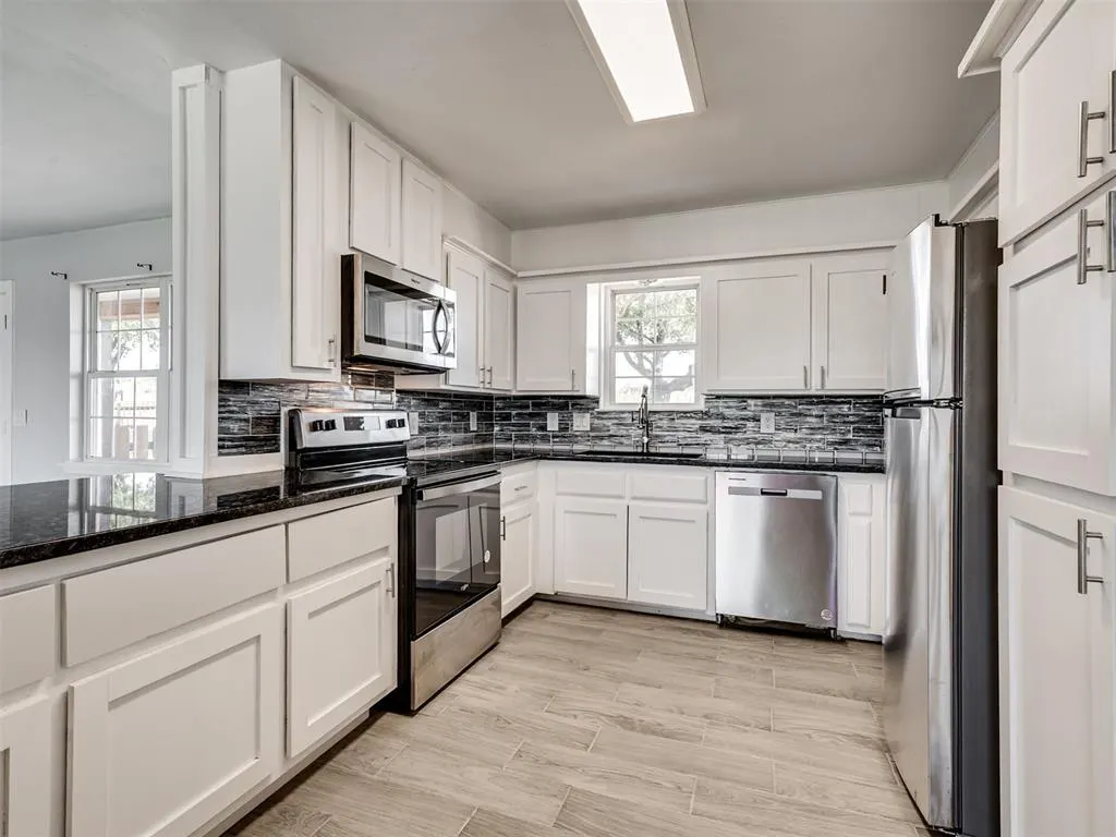 Photo 13 — 2152 NE 10th St, Blanchard, OK 73010
