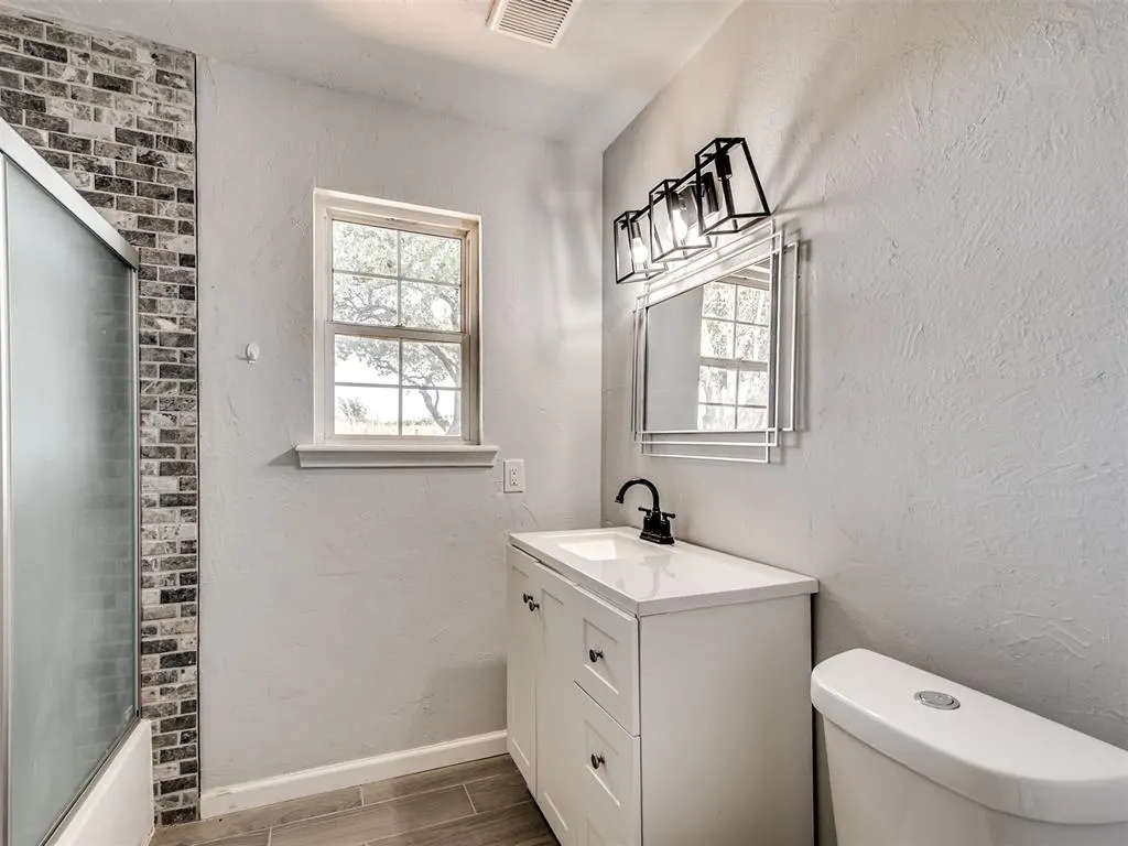 Photo 18 — 2152 NE 10th St, Blanchard, OK 73010
