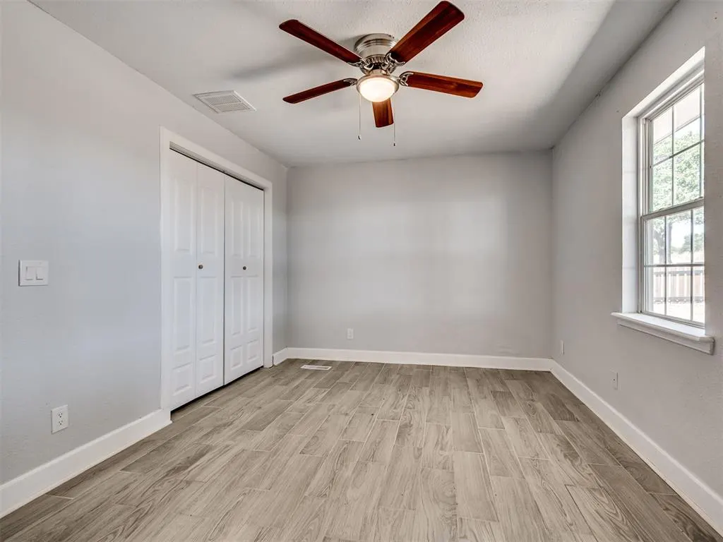 Photo 21 — 2152 NE 10th St, Blanchard, OK 73010