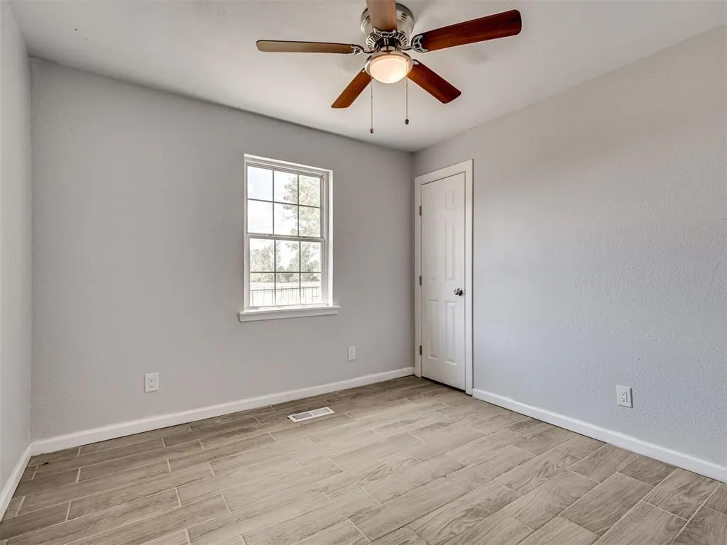 Photo 28 — 2152 NE 10th St, Blanchard, OK 73010